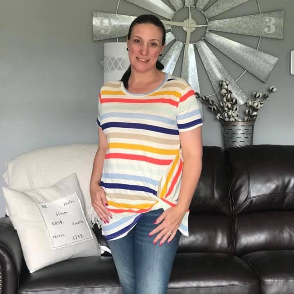 Striped hem knot top